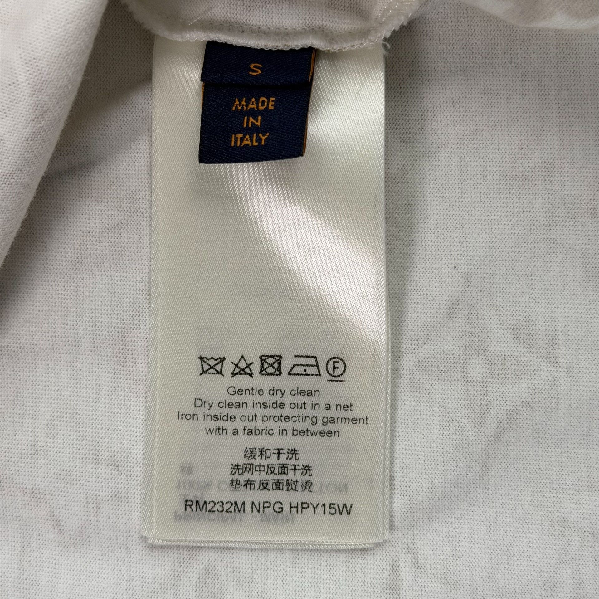 Louis Vuitton Louis Vuitton Monogram All-Over Print T-Shirt S Size US S / EU 44-46 / 1 - 5 Thumbnail