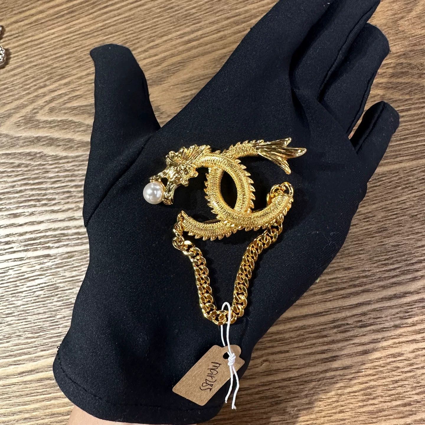 Chanel Chanel Limited Gold Necklace OS Women Size ONE SIZE - 3 Thumbnail