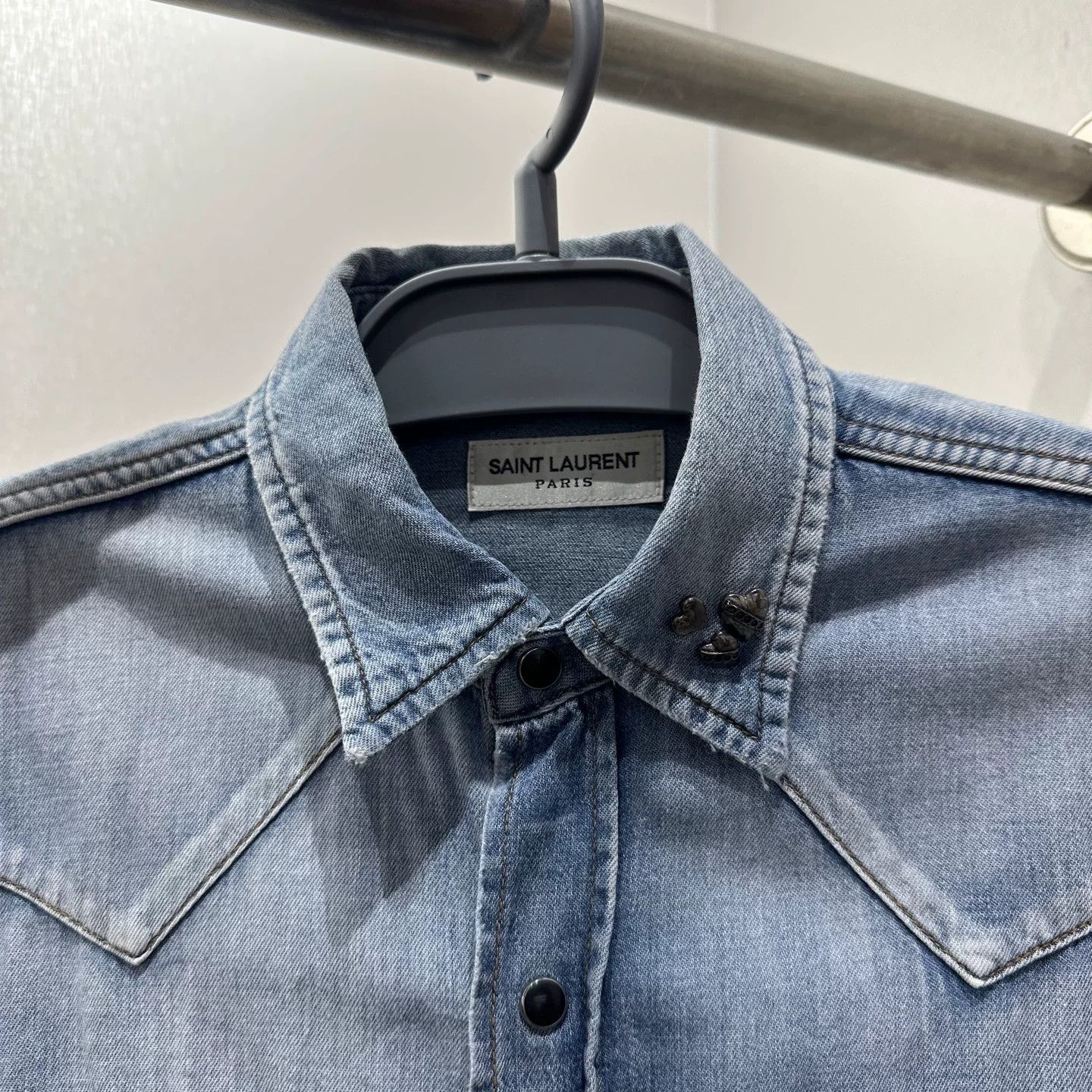 Saint Laurent Paris Saint Laurent Paris Denim T-Shirt S Women Size S / US 4 / IT 40 - 6 Thumbnail