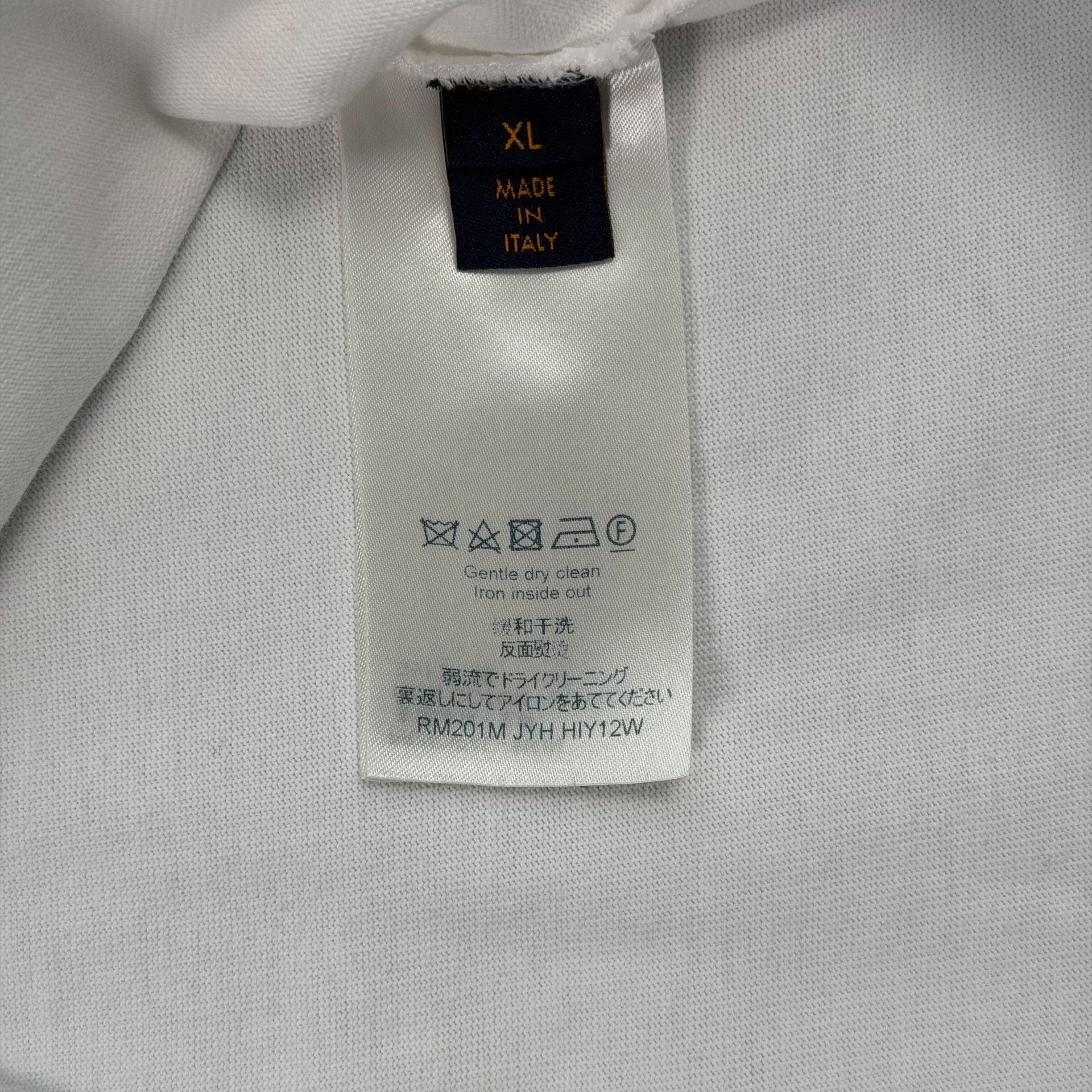 Louis Vuitton Louis Vuitton Embroidered Logo T-Shirt XL Size US XL / EU 56 / 4 - 8 Thumbnail