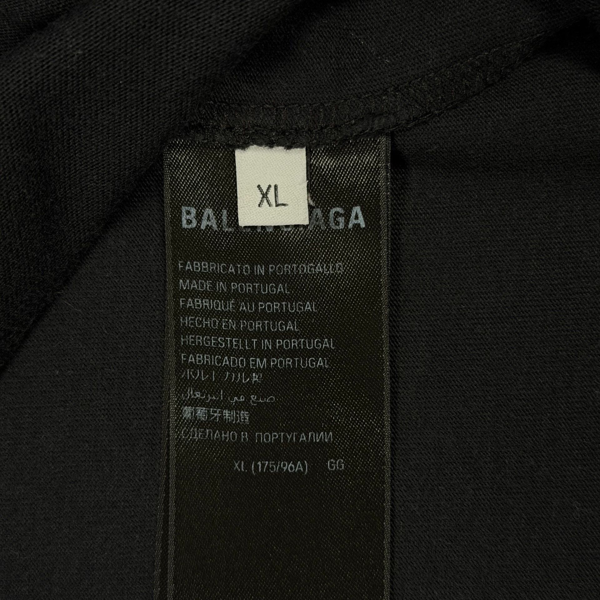 Balenciaga Balenciaga Blurred Logo T-Shirt Size XL Size US XL / EU 56 / 4 - 8 Thumbnail