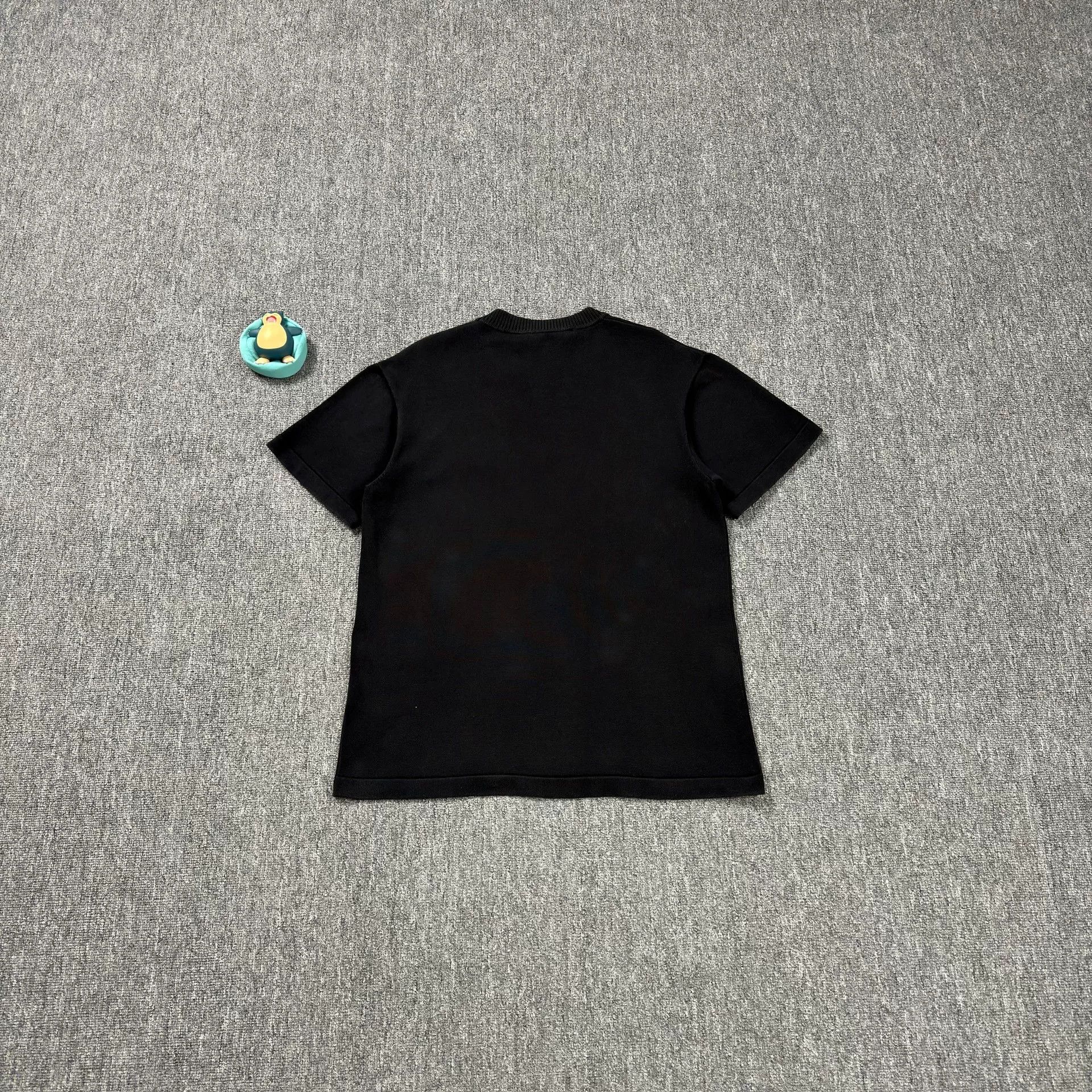 Louis Vuitton Louis Vuitton Pin Embroidery Logo T-Shirt XS Size US XS / EU 42 / 0 - 8 Thumbnail