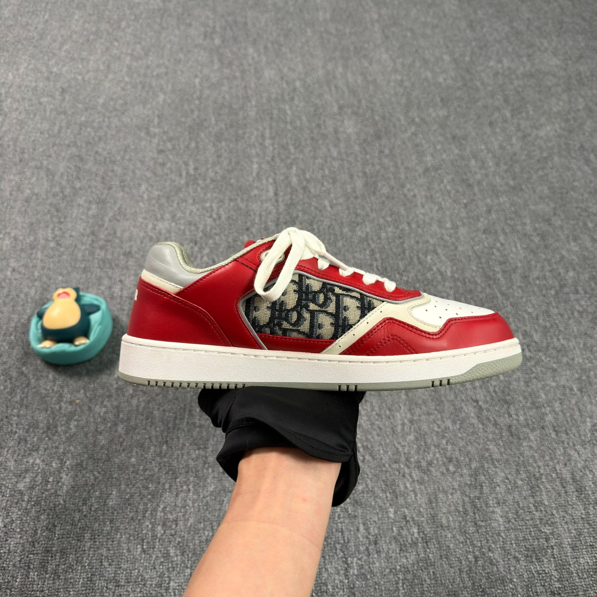 Dior Dior B27 Oblique Low Top Sneakers Red 42 Size US 9 / EU 42 - 8 Thumbnail