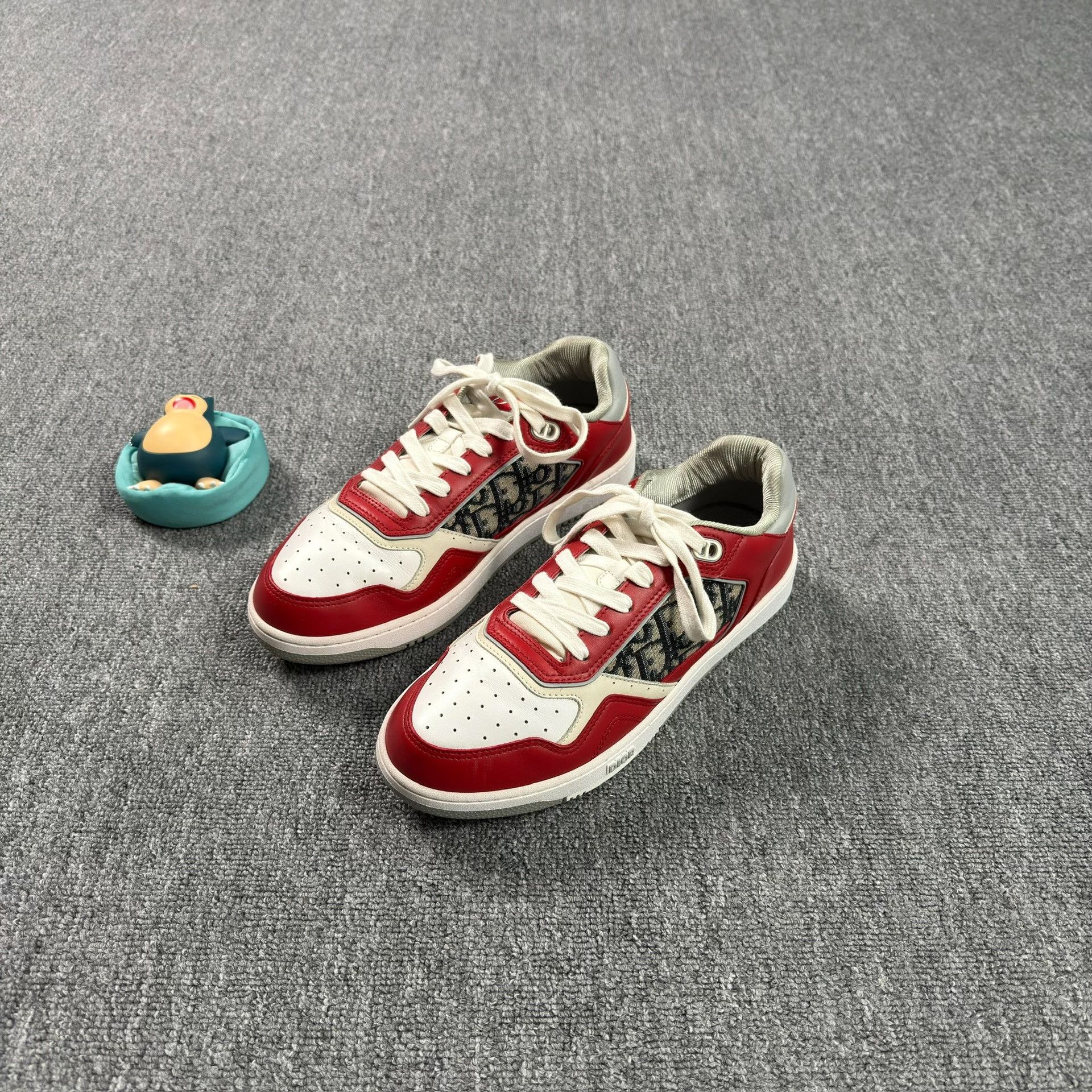 Dior Dior B27 Oblique Low Top Sneakers Red 42 Size US 9 / EU 42 - 2 Thumbnail