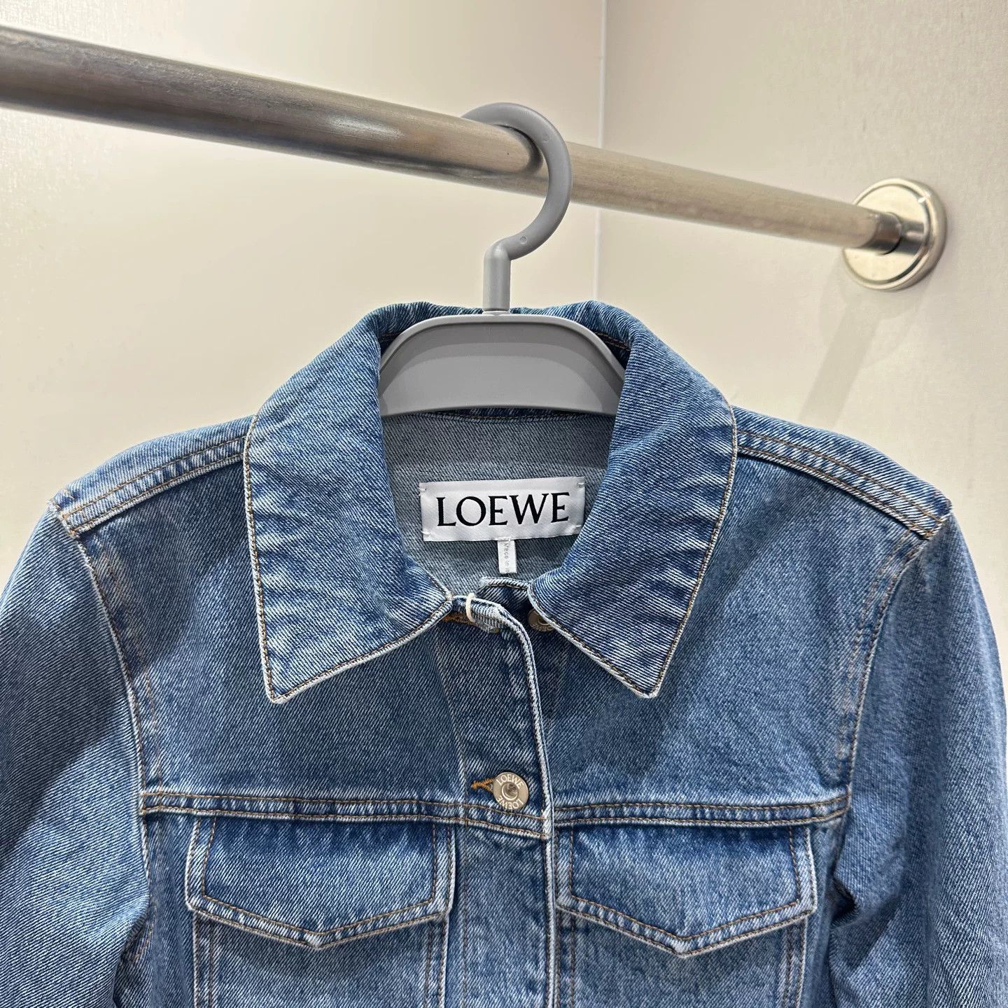 Loewe Loewe Retro Embroidered Blue T-Shirt us_4 Women Size S / US 4 / IT 40 - 3 Thumbnail