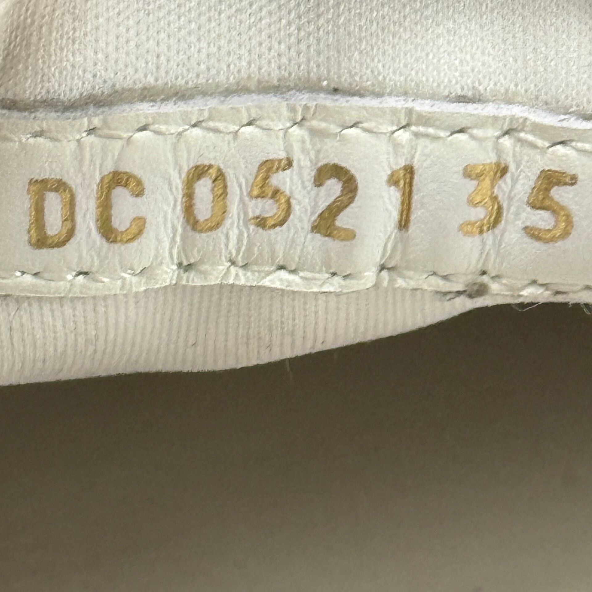 Dior Dior Walk'n'Dior Canvas Low-Top Sneakers 35 Size US 5 / IT 35 - 6 Thumbnail