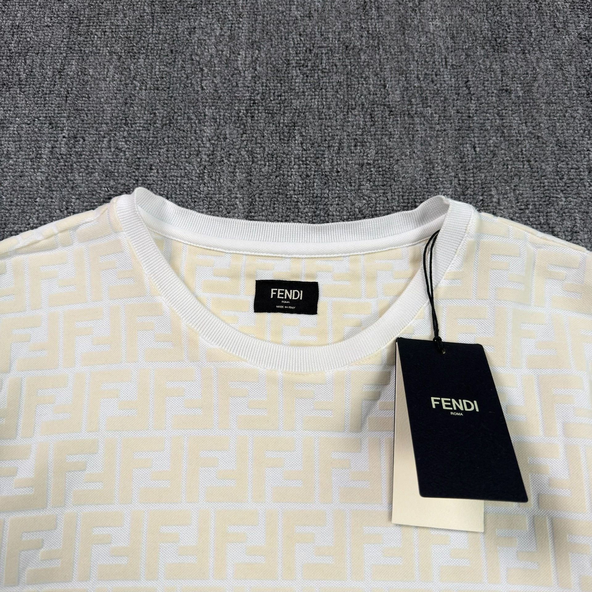 Fendi Fendi Flocked Monogram T-Shirt Size S Size US S / EU 44-46 / 1 - 4 Thumbnail