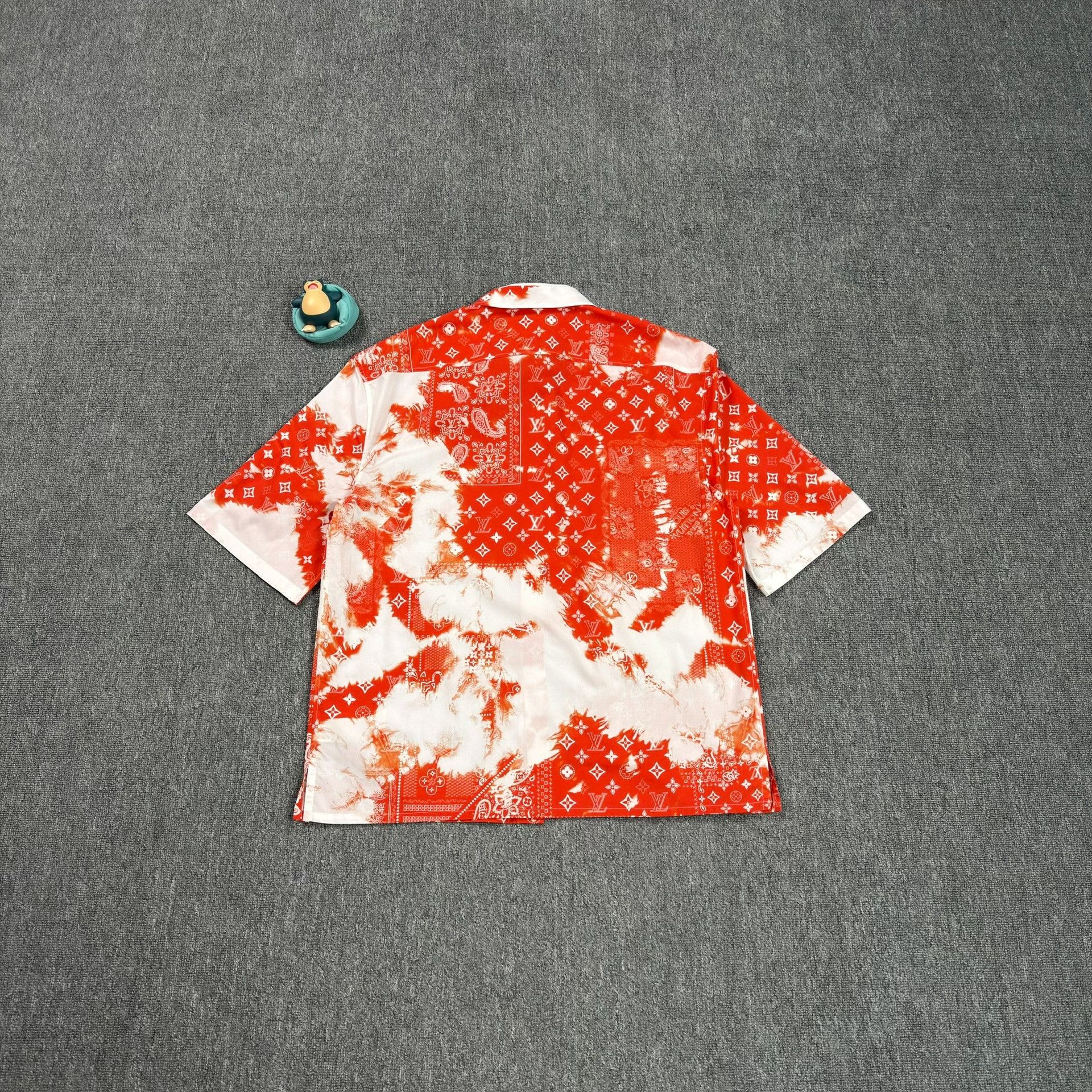 Louis Vuitton Louis Vuitton Bandana Monogram Short Sleeve Shirt XXL Size US XXL / EU 58 / 5 - 3 Thumbnail