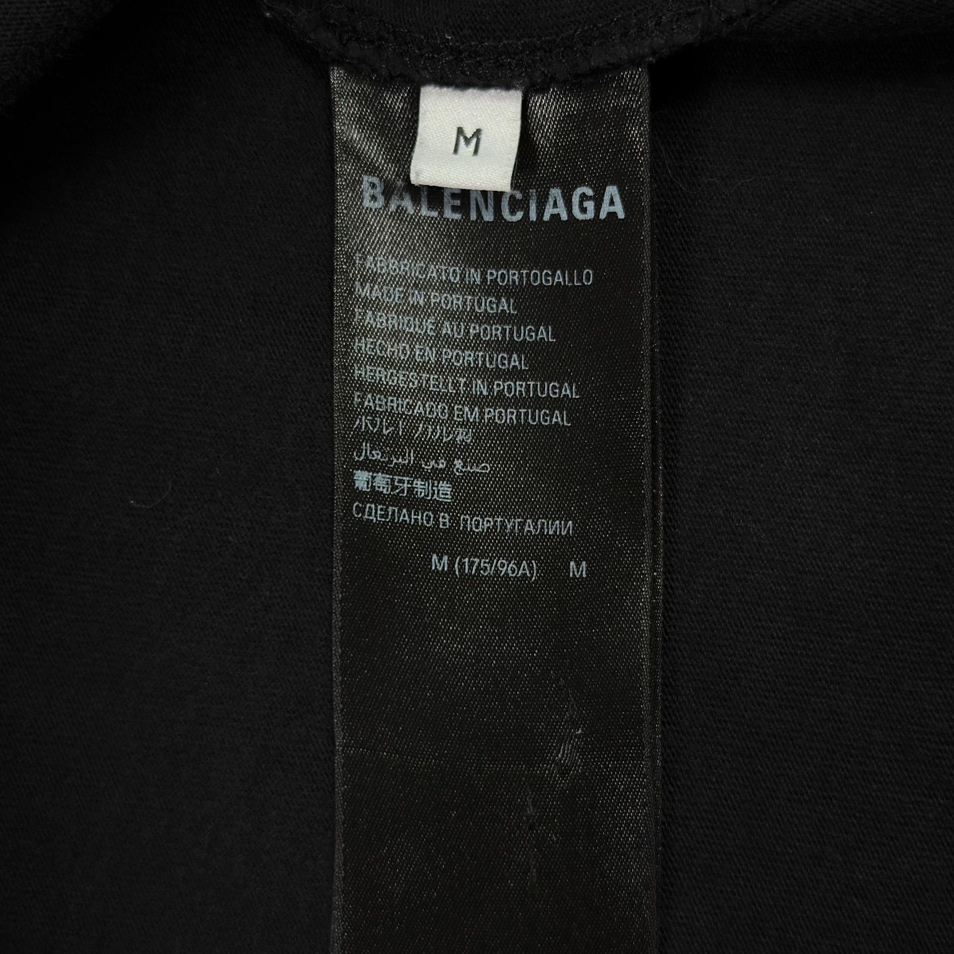 Balenciaga Balenciaga Blurred Logo T-Shirt Size M Size US M / EU 48-50 / 2 - 8 Thumbnail