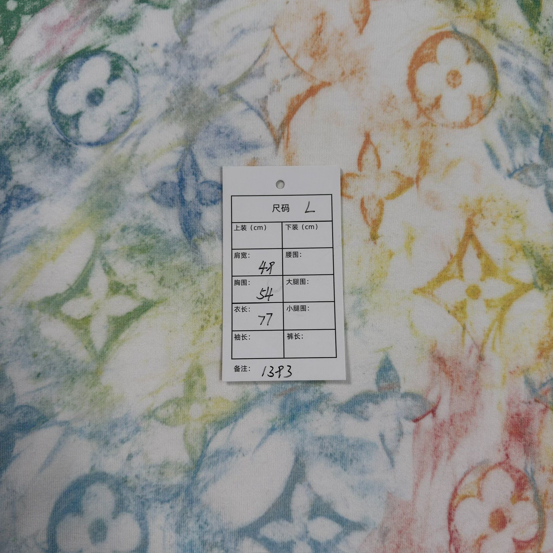 Louis Vuitton Louis Vuitton Crayon Monogram T-Shirt Size L Size US L / EU 52-54 / 3 - 7 Thumbnail
