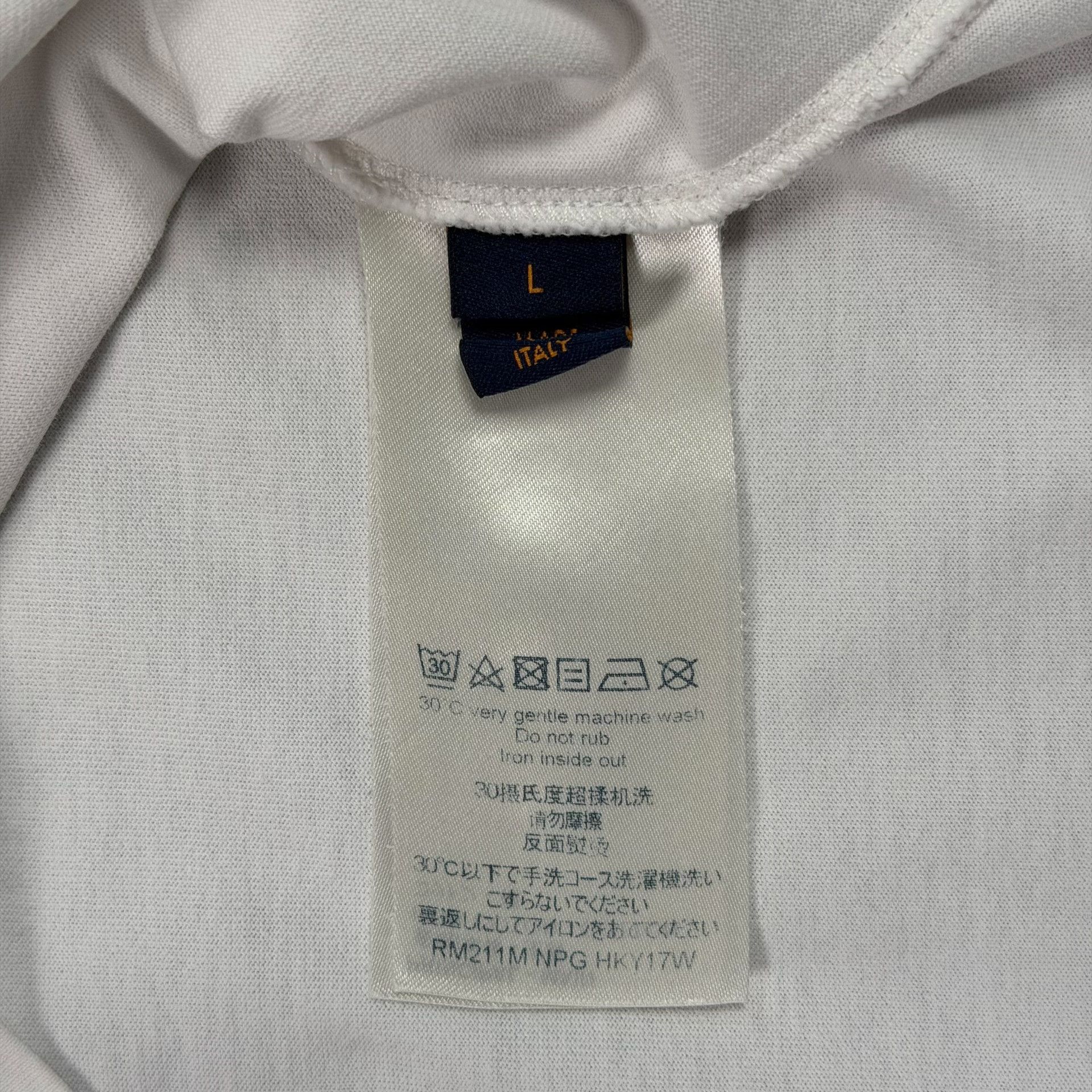 Louis Vuitton Louis Vuitton Crayon Monogram T-Shirt Size L Size US L / EU 52-54 / 3 - 8 Thumbnail