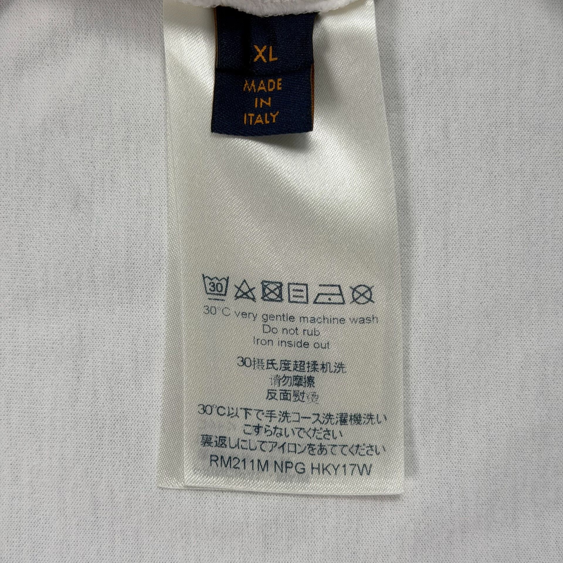 Louis Vuitton Louis Vuitton Crayon Monogram T-Shirt XL Size US XL / EU 56 / 4 - 8 Thumbnail