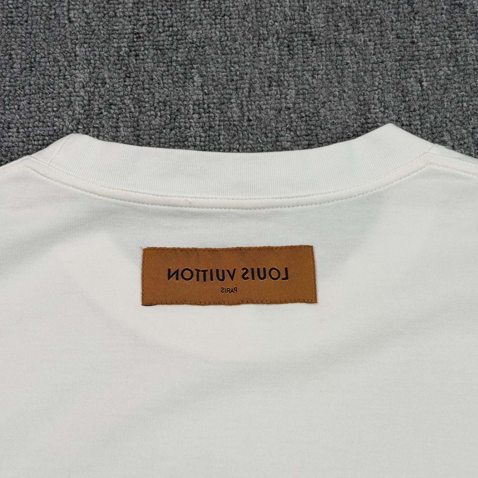 Louis Vuitton Louis Vuitton Crayon Monogram T-Shirt XL Size US XL / EU 56 / 4 - 9 Thumbnail
