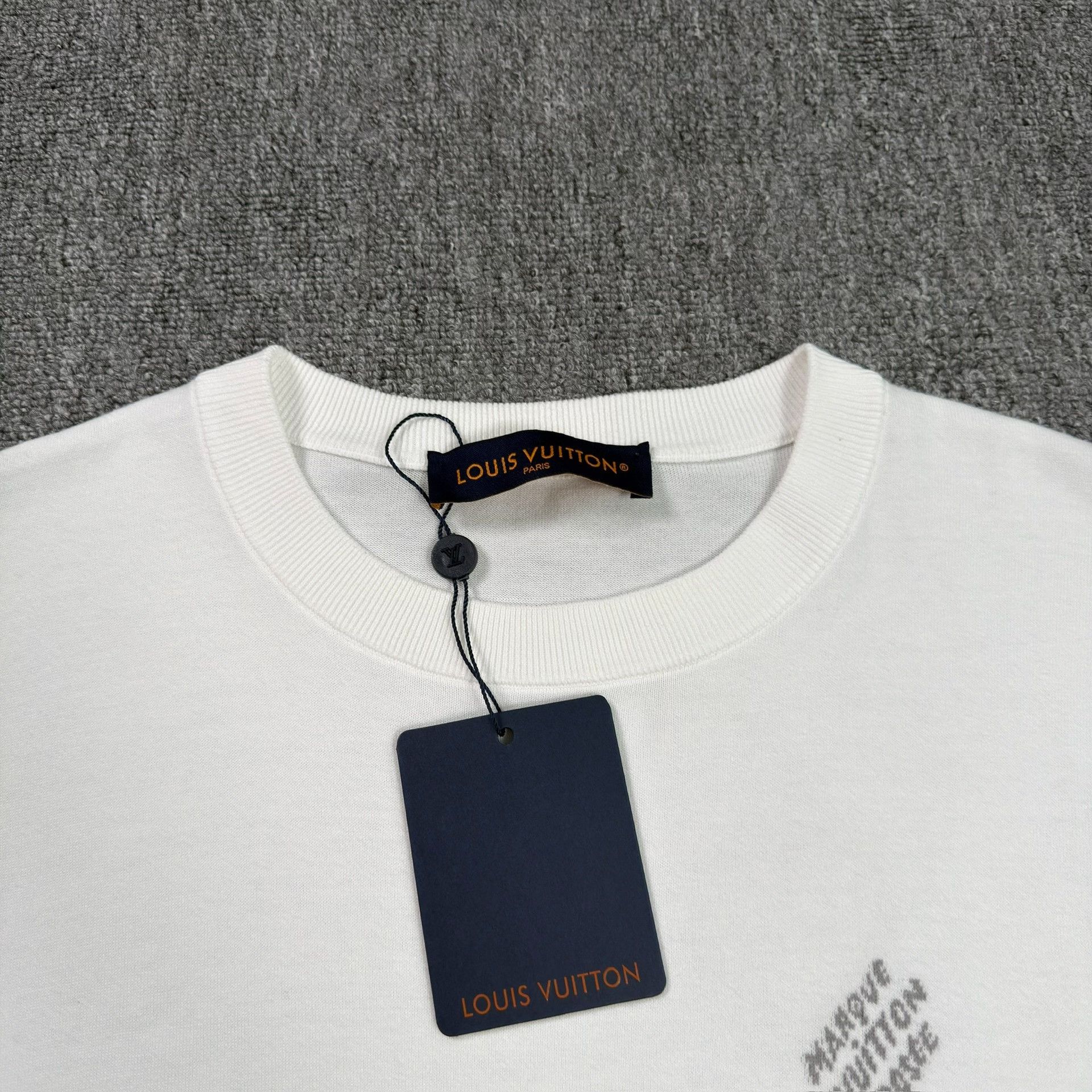 Louis Vuitton Louis Vuitton Monogram Cuff Knit T-Shirt Size S Size US S / EU 44-46 / 1 - 4 Thumbnail