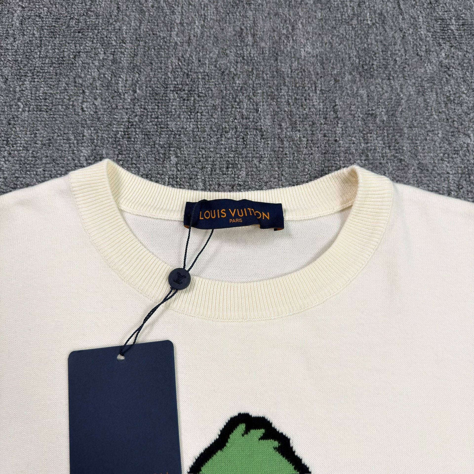 Louis Vuitton Louis Vuitton Nigo Duck Intarsia Knit T-Shirt M Size US M / EU 48-50 / 2 - 4 Thumbnail
