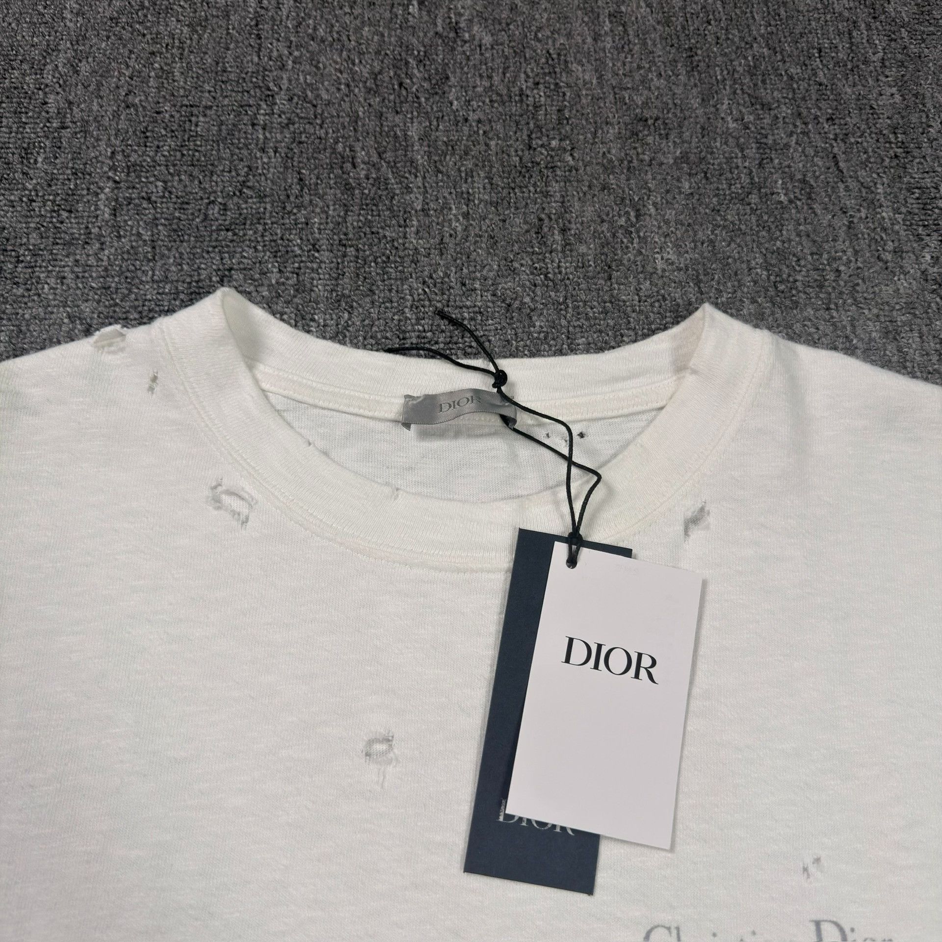 Dior Dior Distressed Couture Logo T-Shirt Size M Size US M / EU 48-50 / 2 - 4 Thumbnail