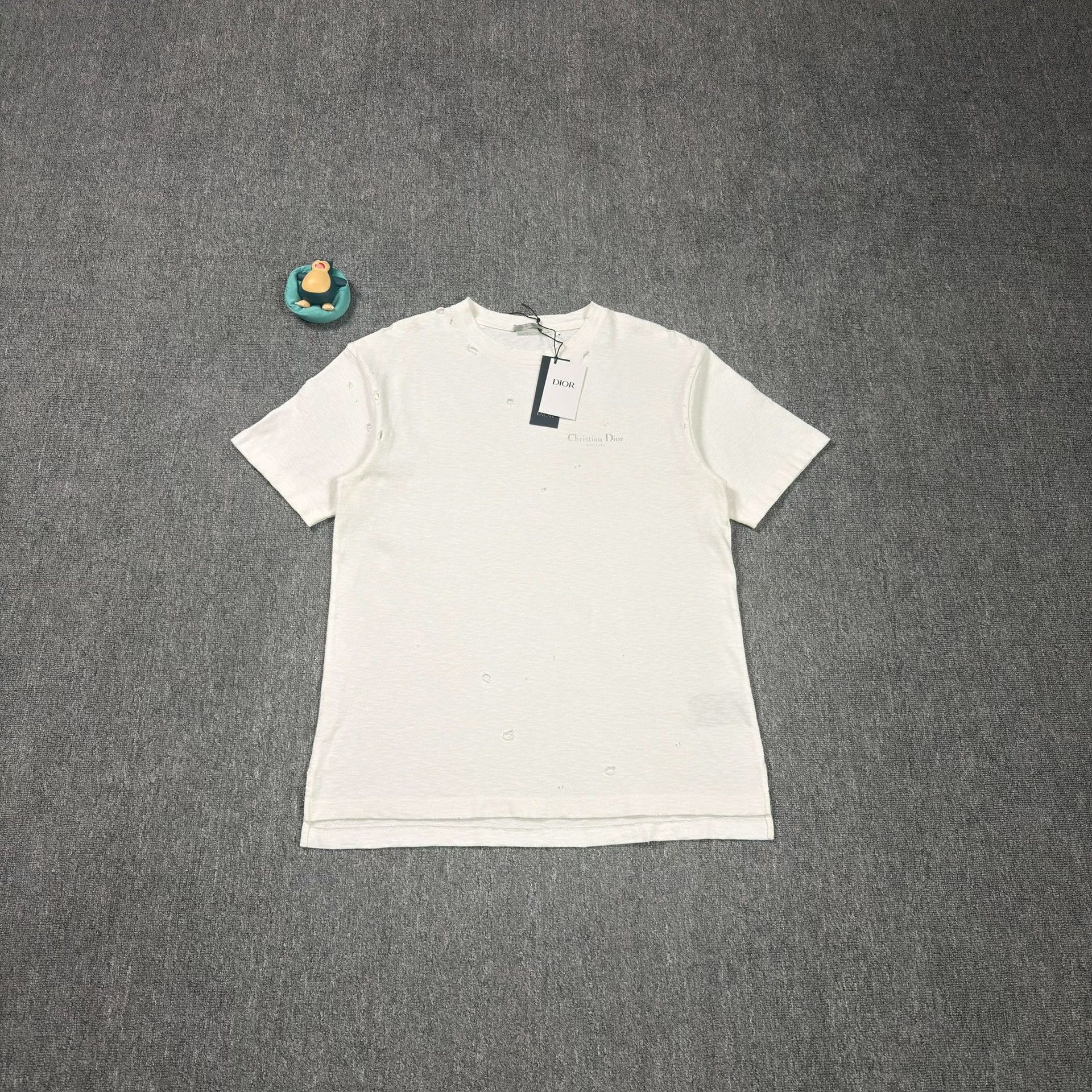 Dior Dior Distressed Couture Logo T-Shirt Size M Size US M / EU 48-50 / 2 - 2 Thumbnail