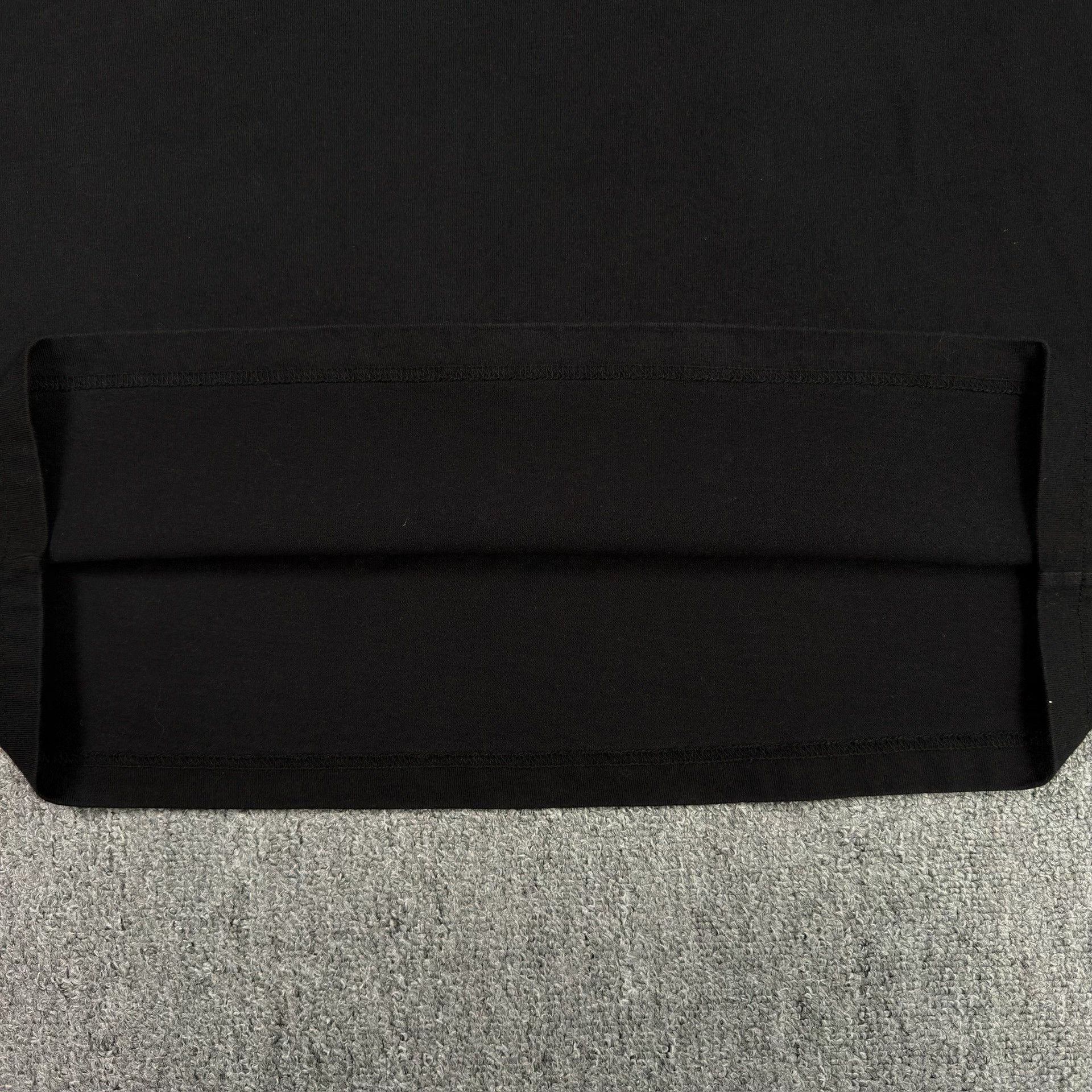Balenciaga Balenciaga Montaigne Graphic T-Shirt Size S Size US S / EU 44-46 / 1 - 6 Thumbnail