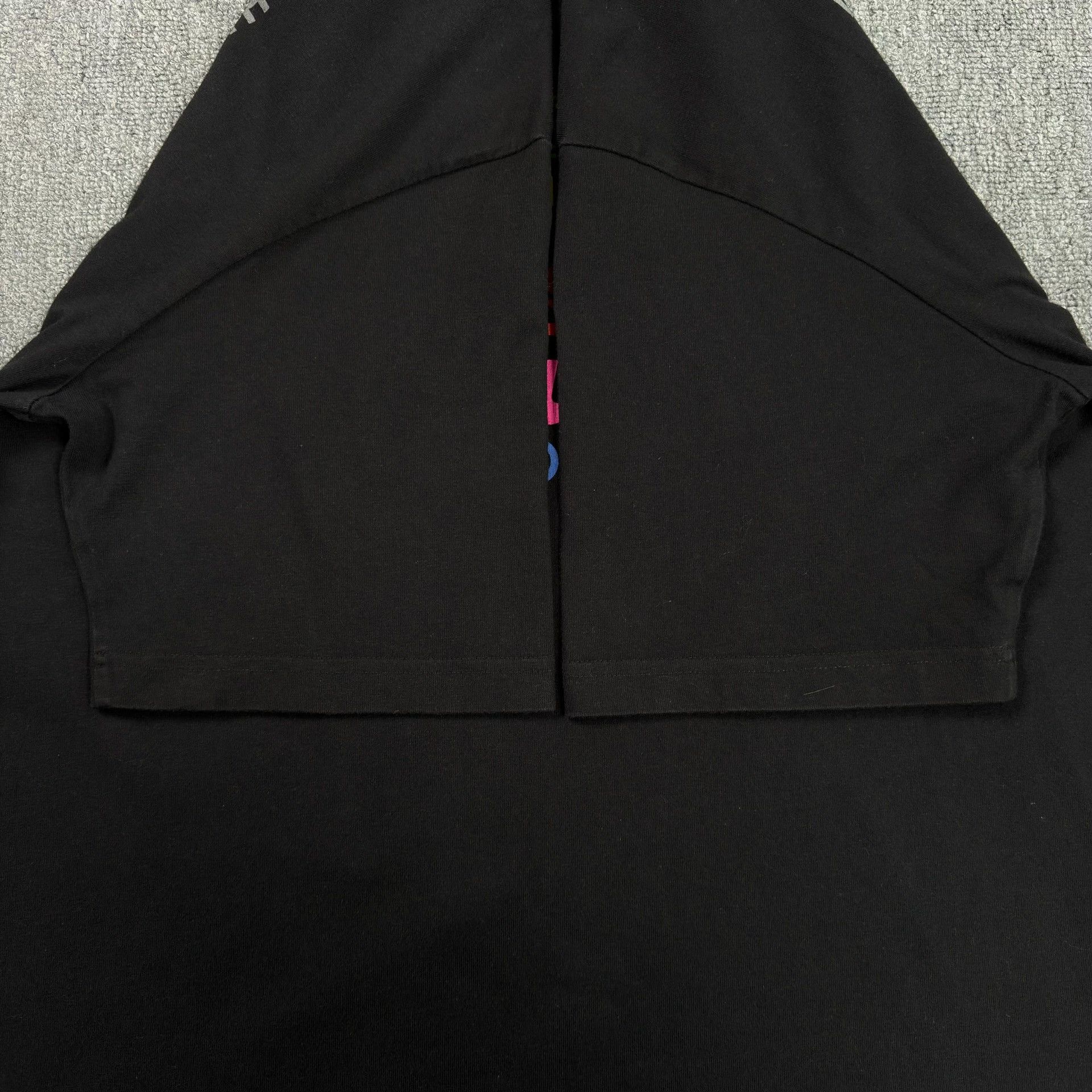 Balenciaga Balenciaga Montaigne Graphic T-Shirt Size S Size US S / EU 44-46 / 1 - 5 Thumbnail
