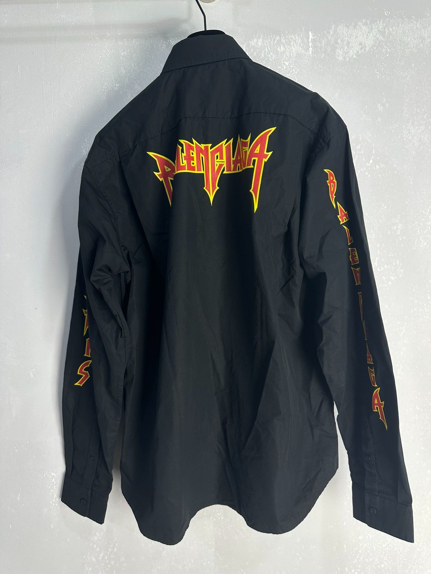 Balenciaga Balenciaga Metal Flame Logo Shirt 37/38 Size US S / EU 44-46 / 1 - 2 Thumbnail