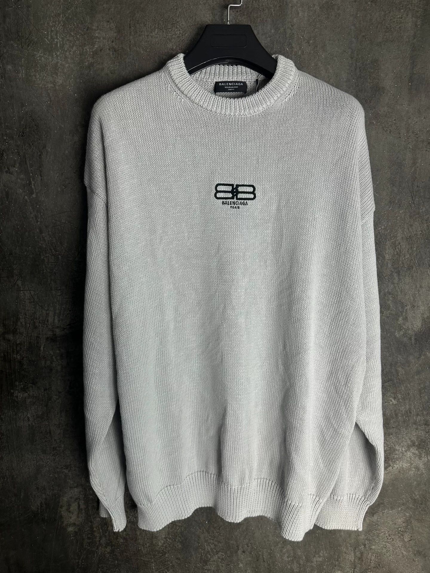 Balenciaga Balenciaga Embroidered BB Logo Unifit Sweater M Size US M / EU 48-50 / 2 - 4 Thumbnail