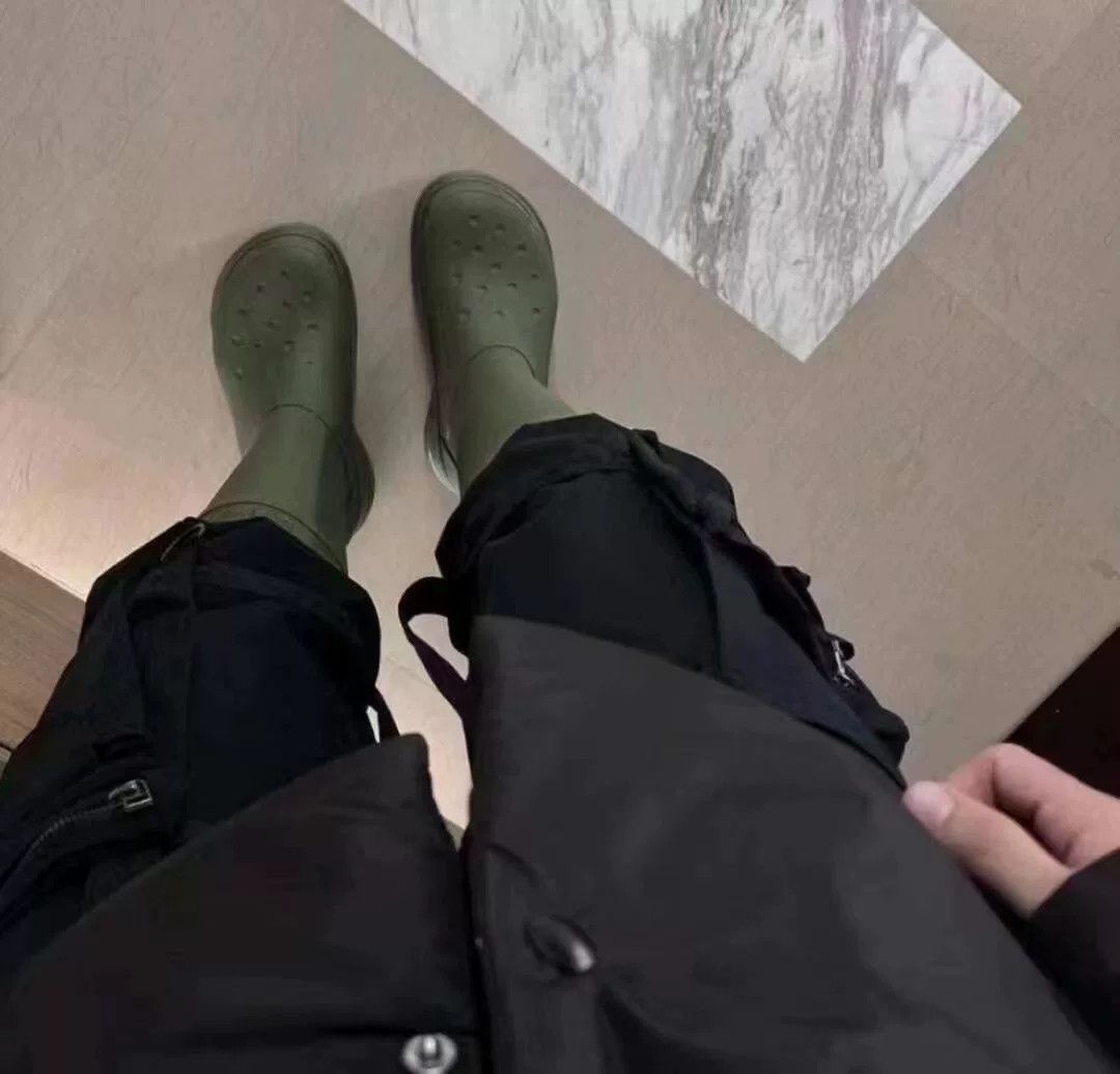 Balenciaga Balenciaga Olive Crocs Boots Size 42 Size US 9 / EU 42 - 5 Thumbnail