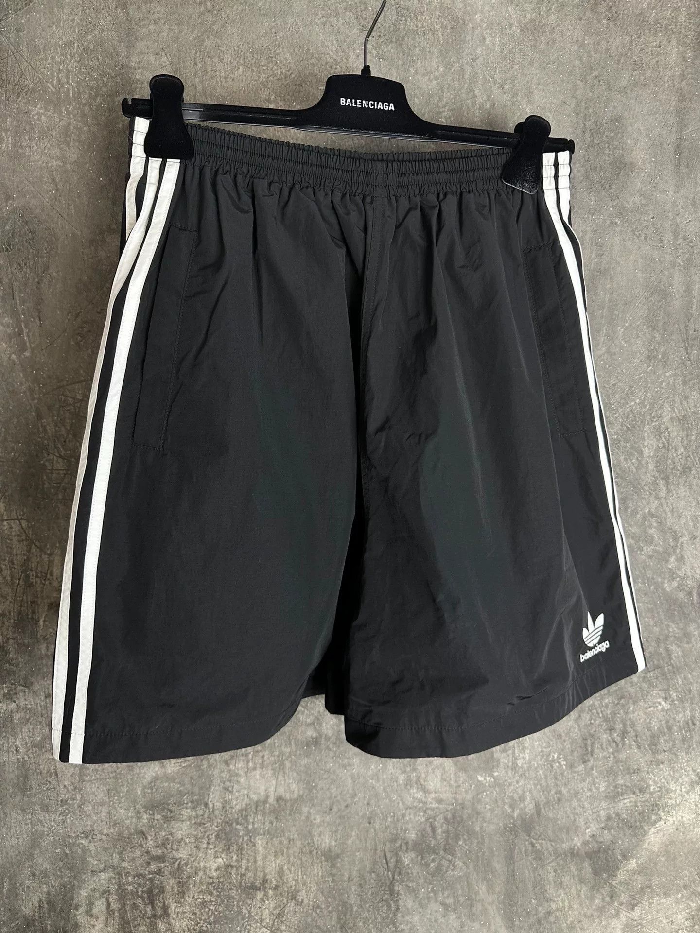 Balenciaga Balenciaga x Adidas Striped Nylon Shorts 50 Size US 34 / EU 50 - 2 Thumbnail