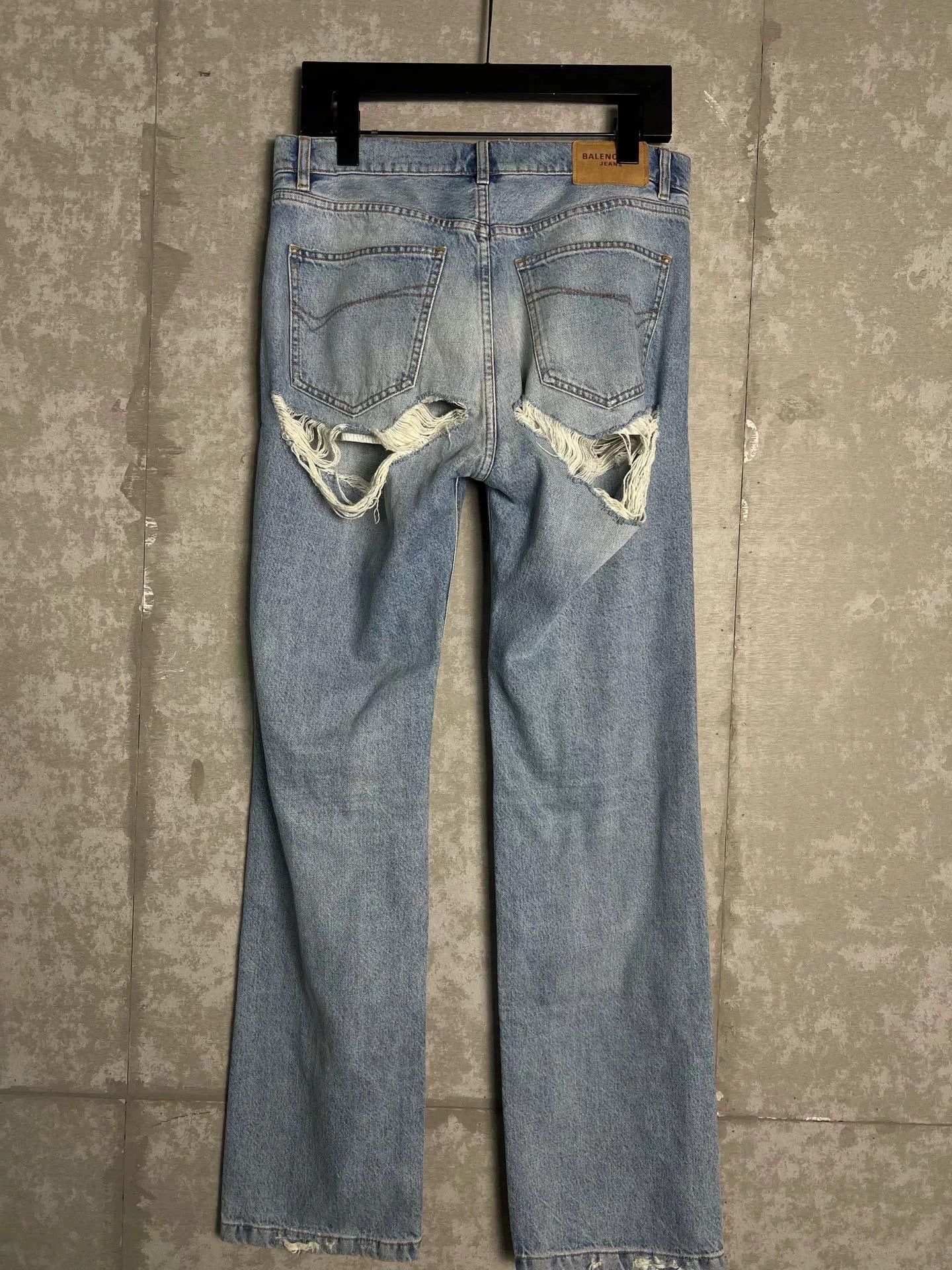 Balenciaga Balenciaga Destroyed Water Washed Denim 28 Size US 28 / EU 44 - 5 Thumbnail