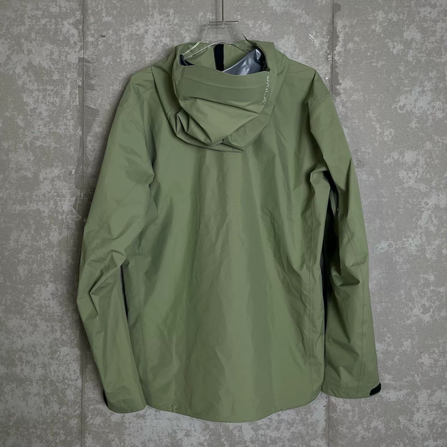 Arc'teryx Arc'teryx Beta Lightweight Shell Jacket Size L Size US L / EU 52-54 / 3 - 3 Thumbnail