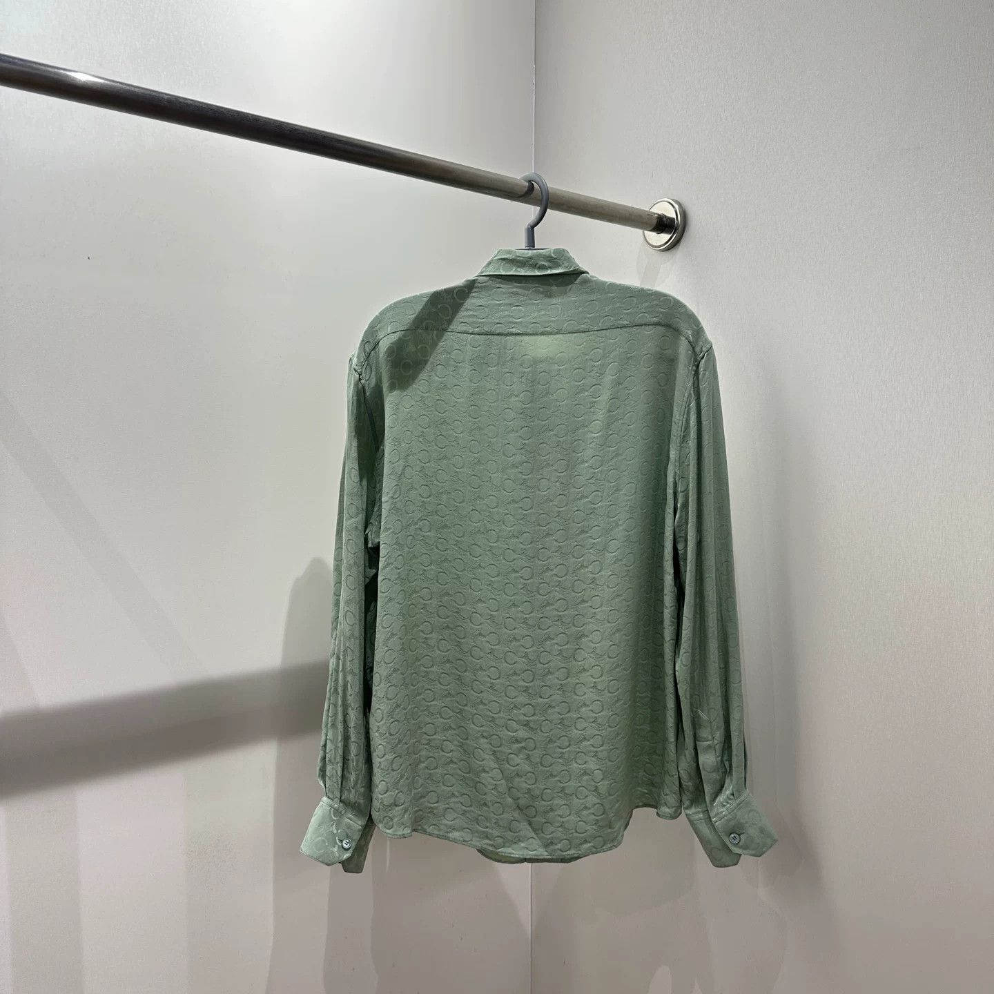 Celine Celine Silk T-Shirt it_42 Women Size M / US 6-8 / IT 42-44 - 2 Thumbnail