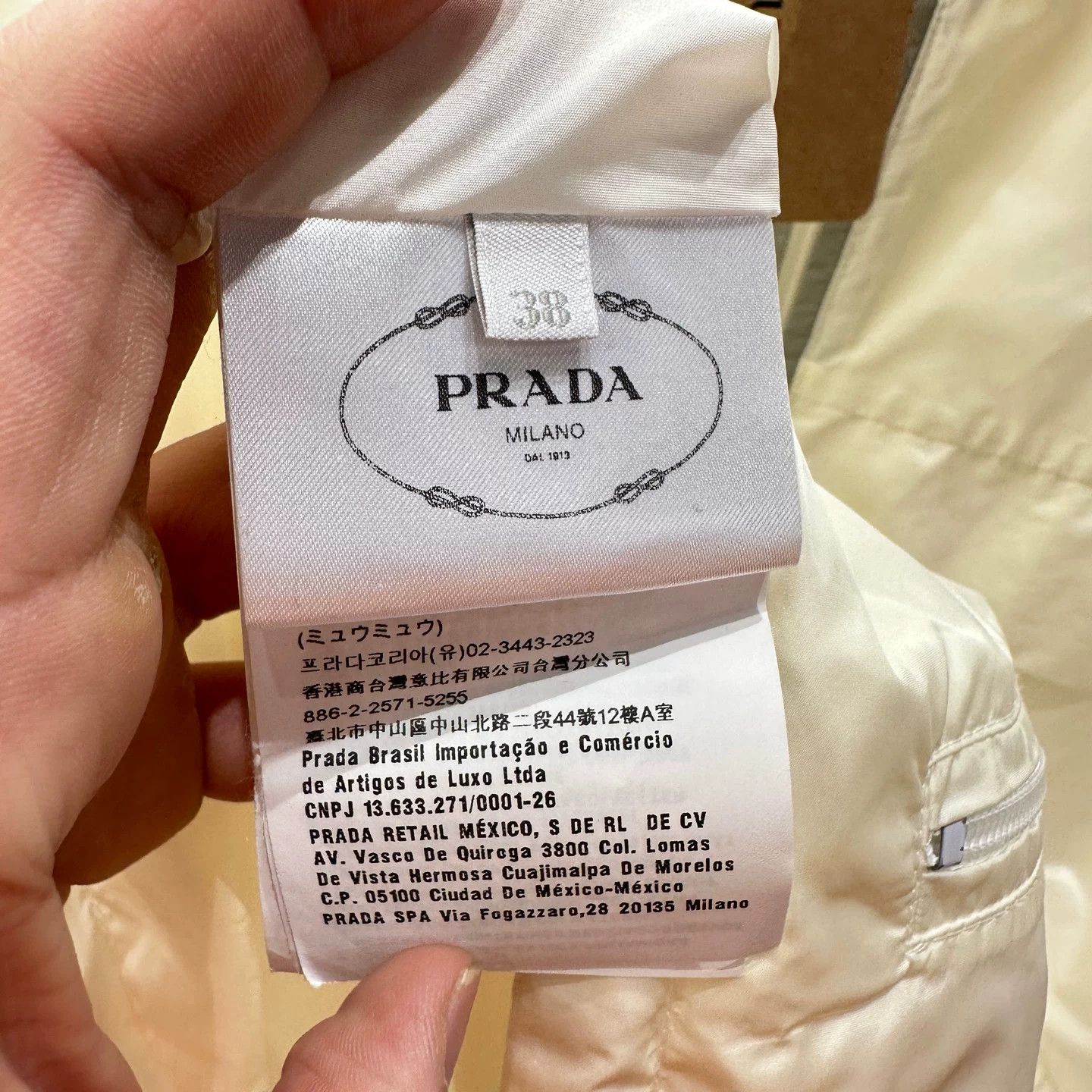 Prada Prada T-Shirt it_38 Women Size XS / US 0-2 / IT 36-38 - 4 Thumbnail