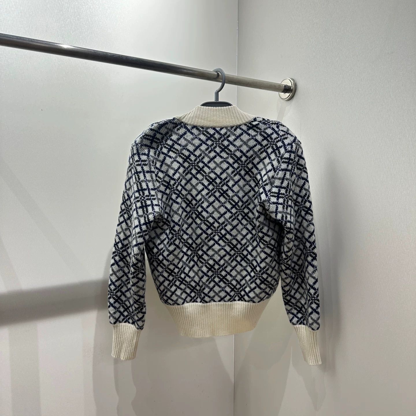 Saint Laurent Paris Saint Laurent Paris Plaid T-Shirt S Women Size S / US 4 / IT 40 - 2 Thumbnail