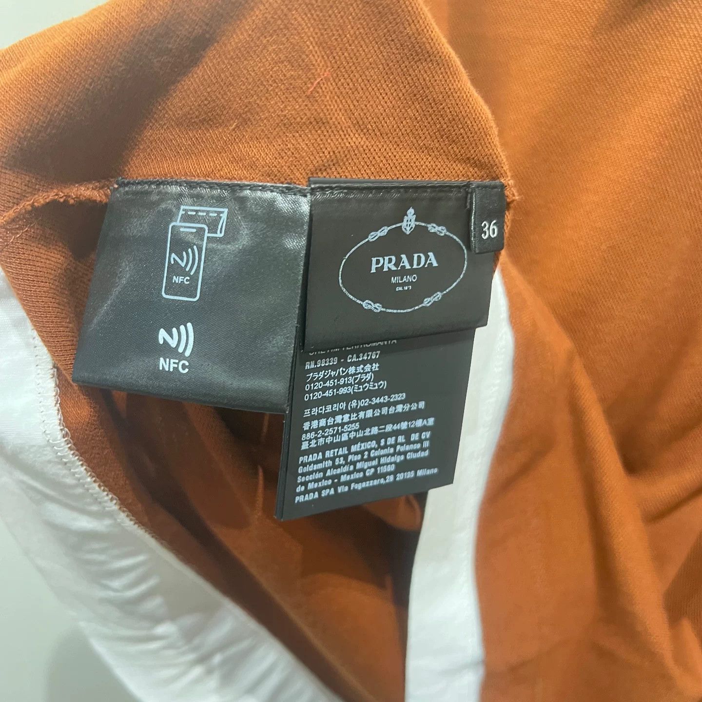 Prada Prada Cotton T-Shirt it_36 Women Size XS / US 0-2 / IT 36-38 - 4 Thumbnail
