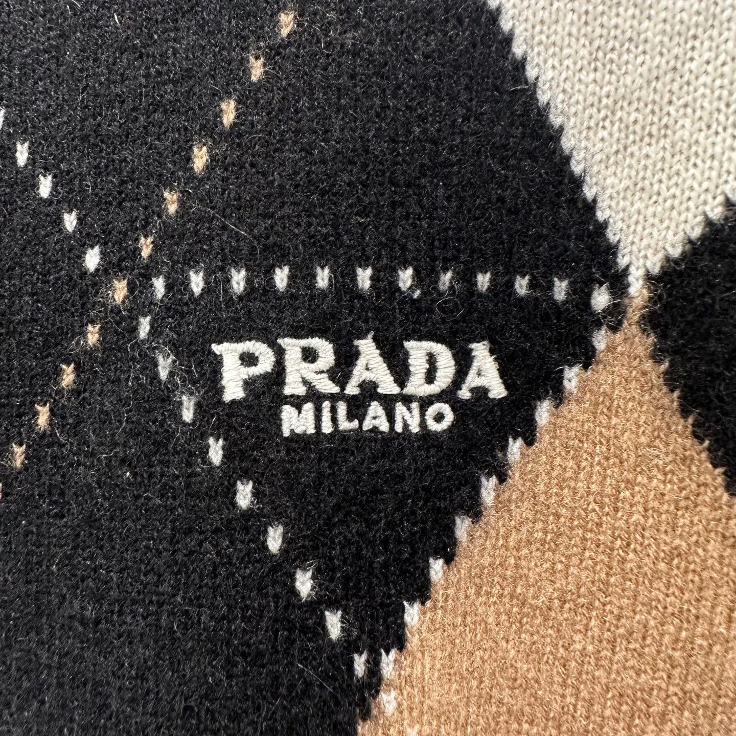 Prada Prada Knit T-Shirt it_36 Women Size XS / US 0-2 / IT 36-38 - 6 Thumbnail