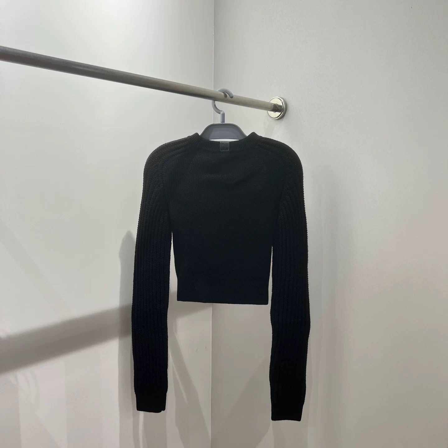 Loewe Loewe Wool Cropped T-Shirt S Women Size S / US 4 / IT 40 - 2 Thumbnail