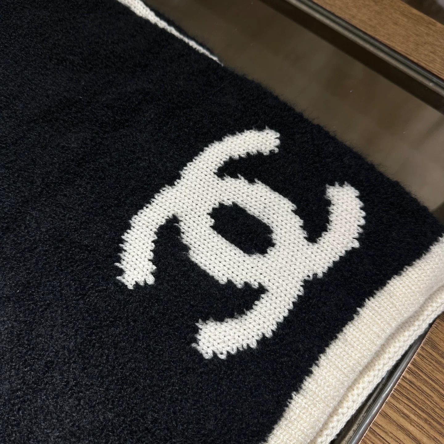 Chanel Chanel Retro Scarf one size Men Size ONE SIZE - 5 Thumbnail