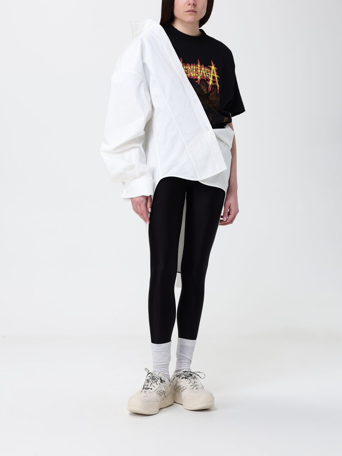 Balenciaga Balenciaga T-Shirt Woman Black Size XS / US 0-2 / IT 36-38 - 2 Thumbnail