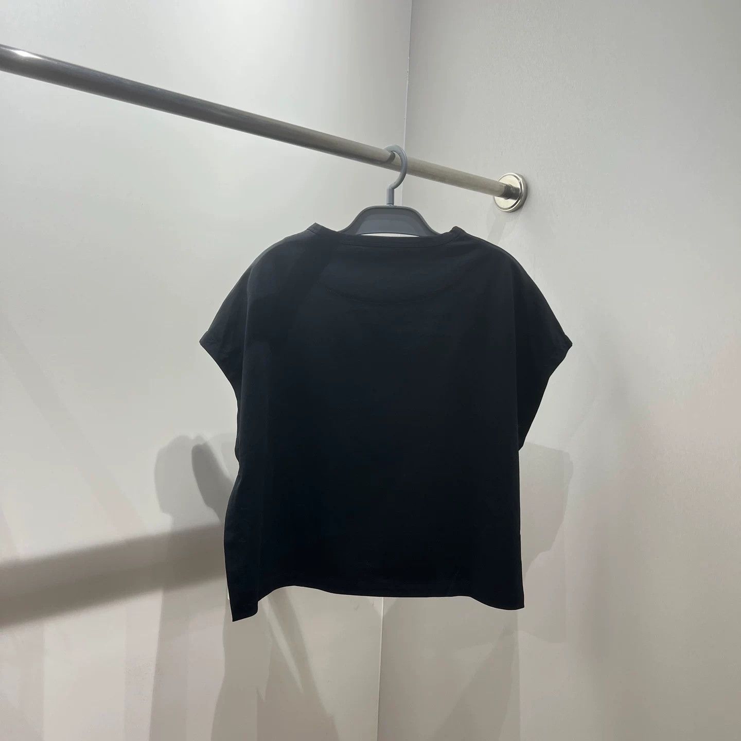 Hermes Hermes T-Shirt S Women Size S / US 4 / IT 40 - 2 Thumbnail