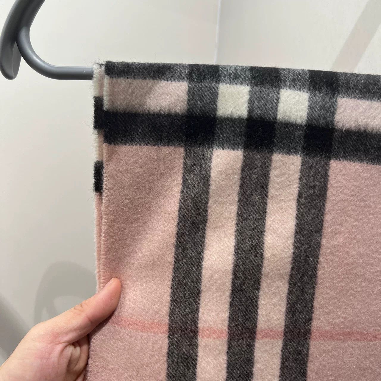 Burberry Burberry Striped Pink Scarf one size Men Size ONE SIZE - 6 Thumbnail