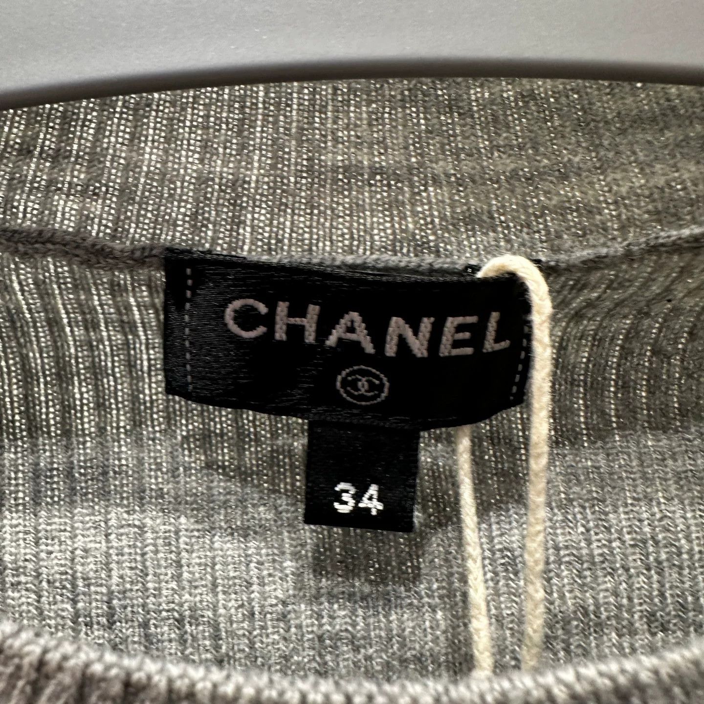 Chanel Chanel Retro Slim T-Shirt S Women Size S / US 4 / IT 40 - 3 Thumbnail
