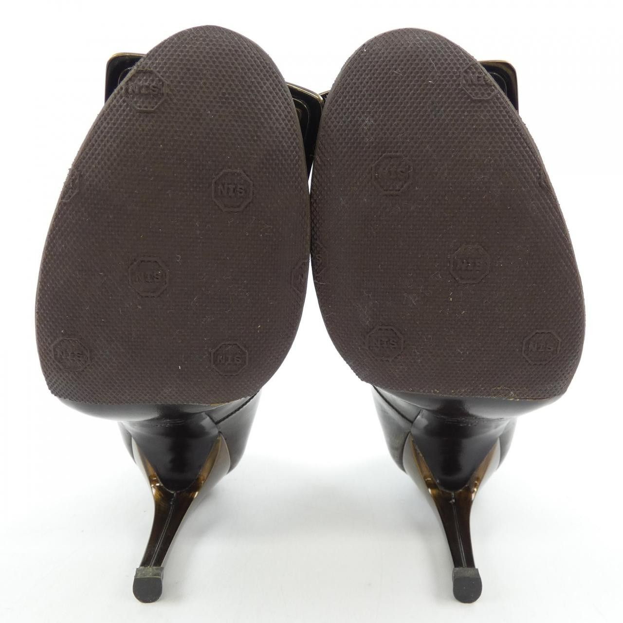 Roger Vivier Roger Vivier Roger Vivier Leather Pumps Leather Shoes DUTY FREE for USA Size ONE SIZE - 4 Thumbnail