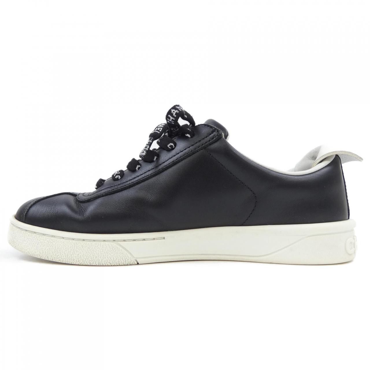 Chanel Chanel Chanel Calfskin Sneakers Leather Shoes G34085X51503 DUTY FREE for USA Size ONE SIZE - 2 Thumbnail