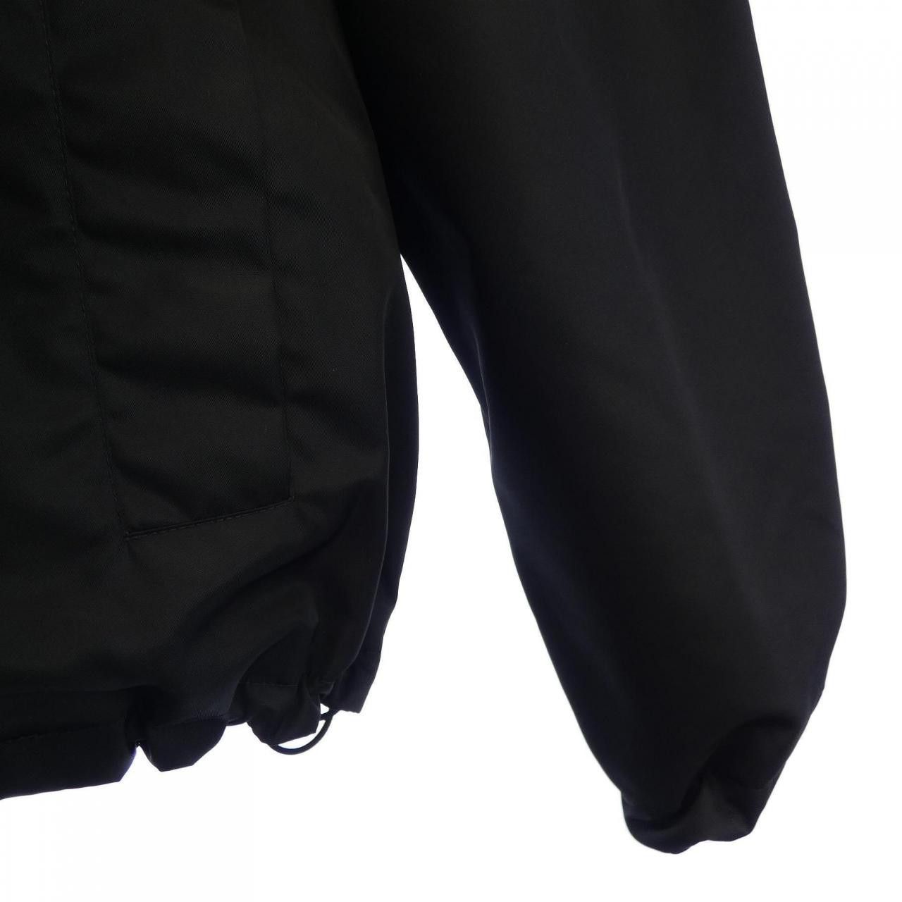 Gucci Gucci Gucci Jacket Others Outerwear 804964ZAQ7F DUTY FREE for USA Size ONE SIZE - 6 Thumbnail