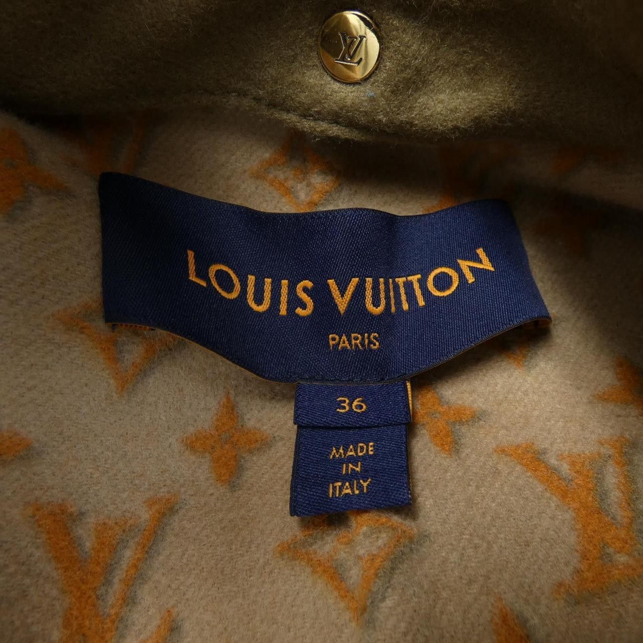 Louis Vuitton Louis Vuitton Louis Vuitton Removable Collar Double Face Coat Textile Outerwear FPCO29AIG DUTY FREE for USA Size ONE SIZE - 4 Thumbnail