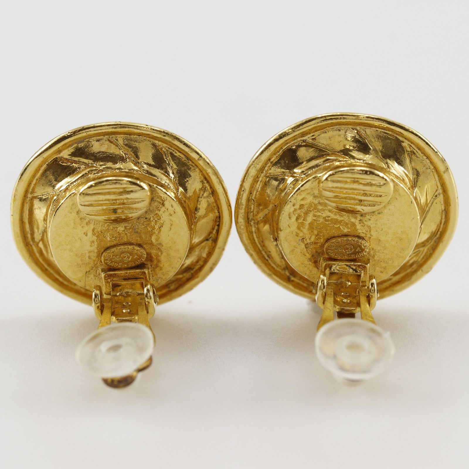 Chanel Chanel Chanel Coco Mark Pearl Earrings Metal Earrings DUTY FREE for USA Size ONE SIZE - 4 Thumbnail