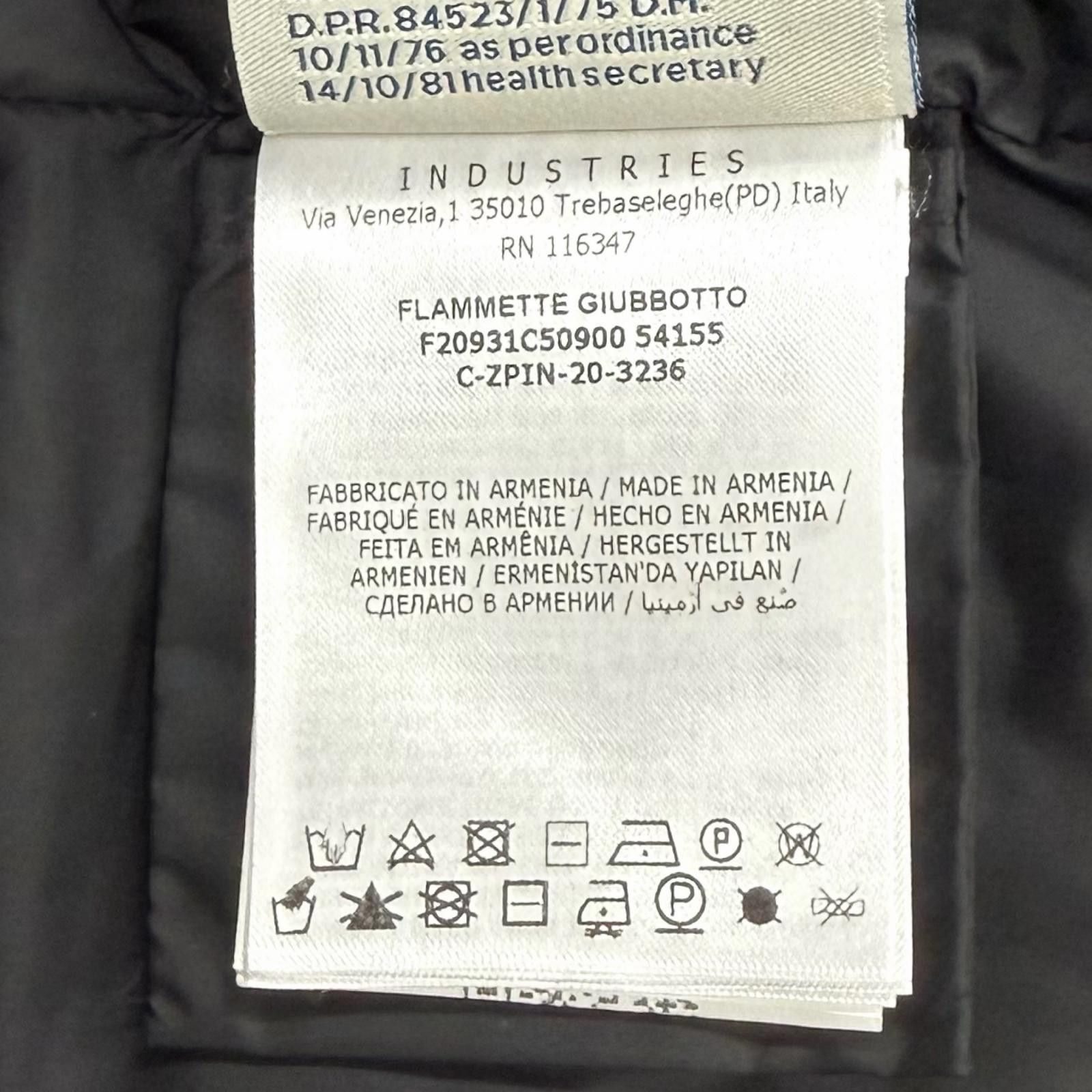Moncler Moncler Moncler Flammette Nylon Down Coat Textile Outerwear DUTY FREE for USA Size ONE SIZE - 11 Thumbnail
