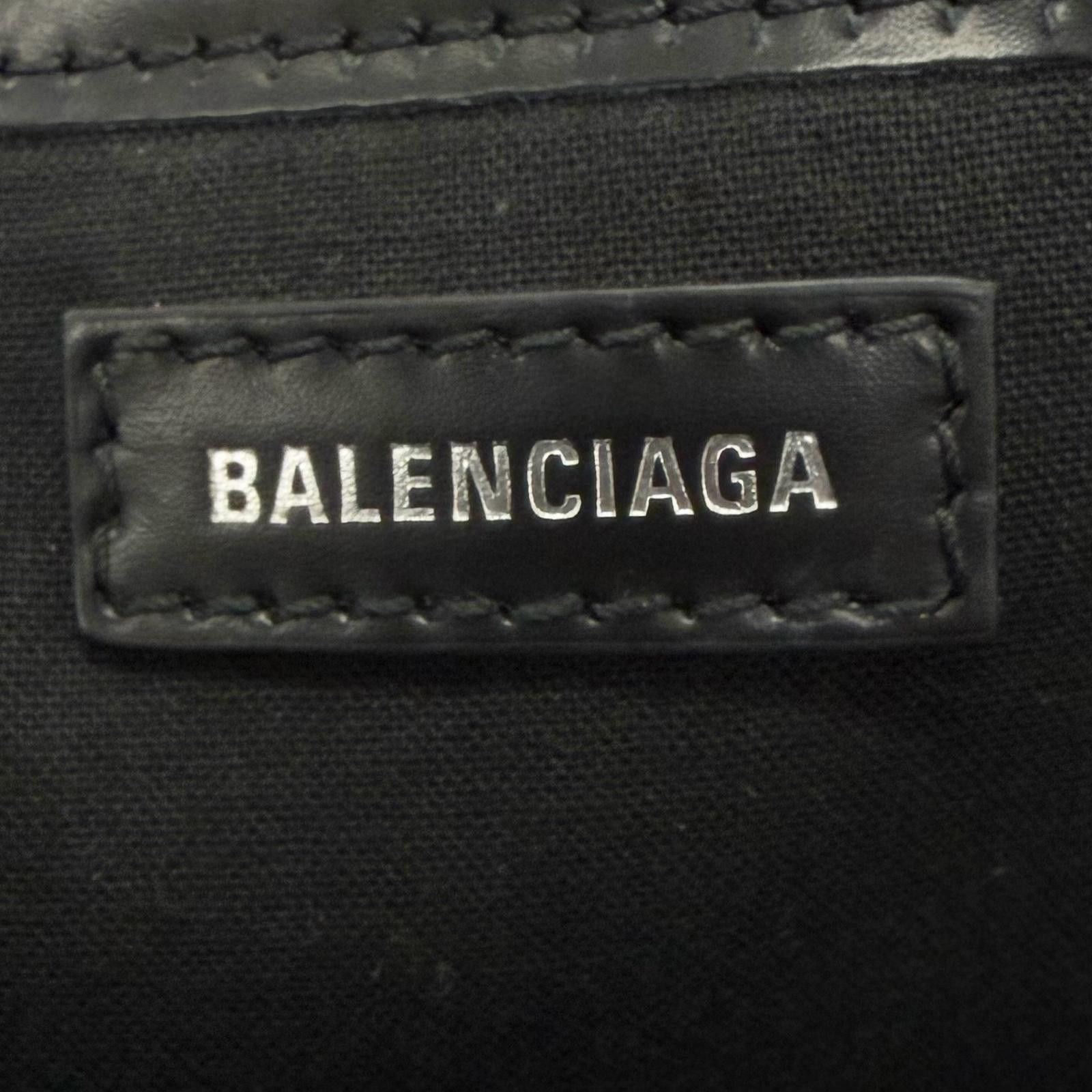 Balenciaga Balenciaga Balenciaga Hippo XS Canvas Shoulder Bag Leather Shoulder Bag 390346 DUTY FREE for USA Size ONE SIZE - 11 Thumbnail
