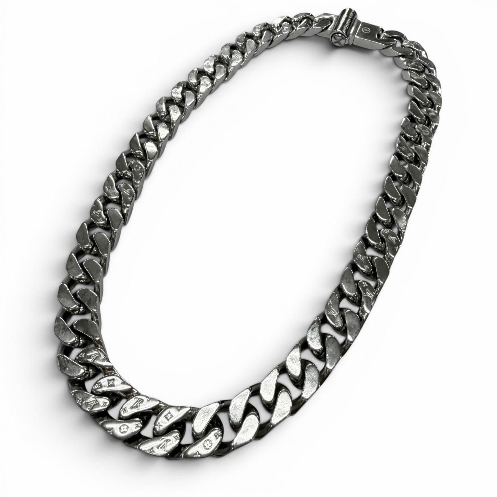 Louis Vuitton Louis Vuitton Louis Vuitton Collier Chain Kihei Monogram Necklace Precious Metal Necklace M68272 DUTY FREE for USA Size ONE SIZE - 4 Thumbnail