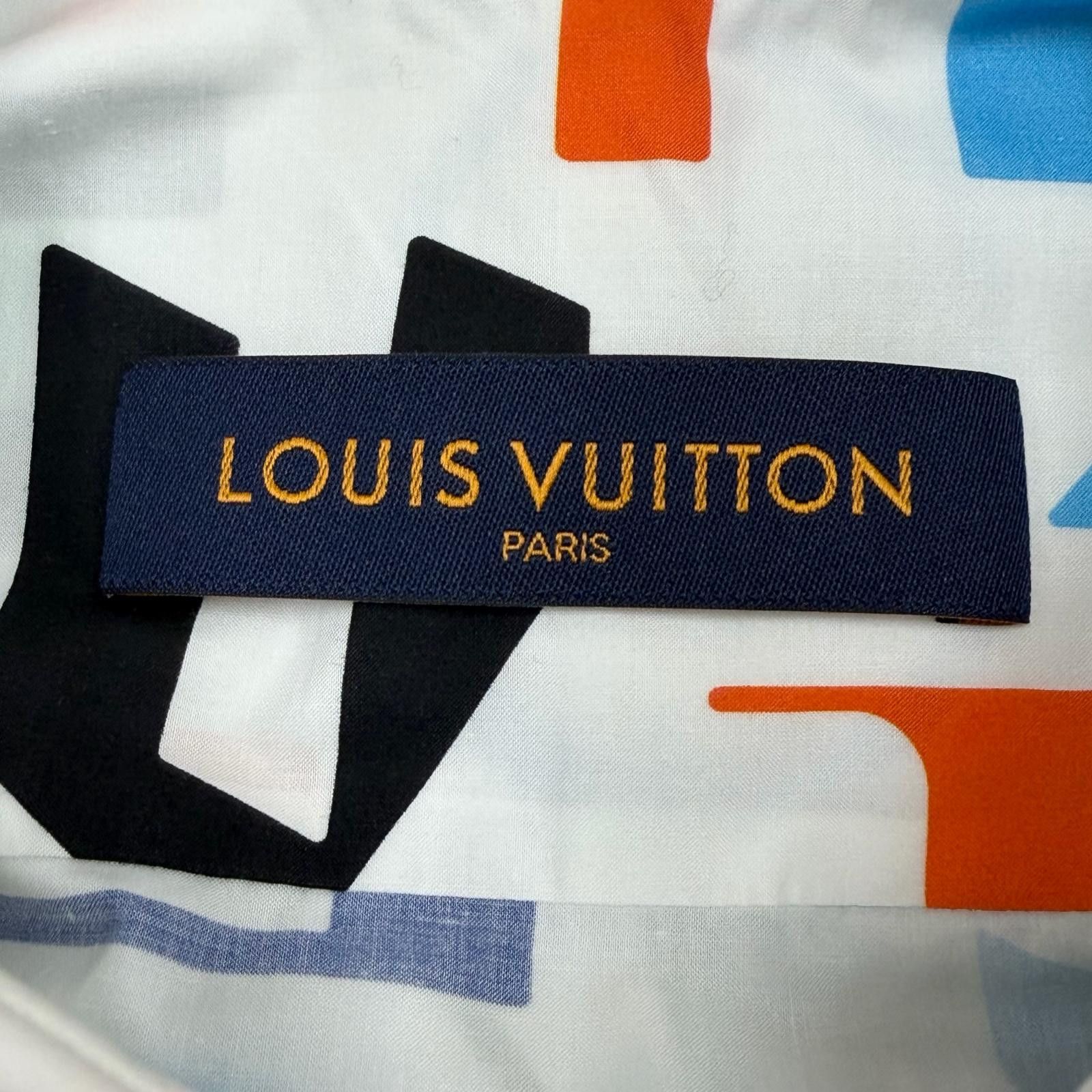 Louis Vuitton Louis Vuitton Louis Vuitton LVSE Electric DNA Cotton Shirt Textile Tops DUTY FREE for USA Size ONE SIZE - 6 Thumbnail