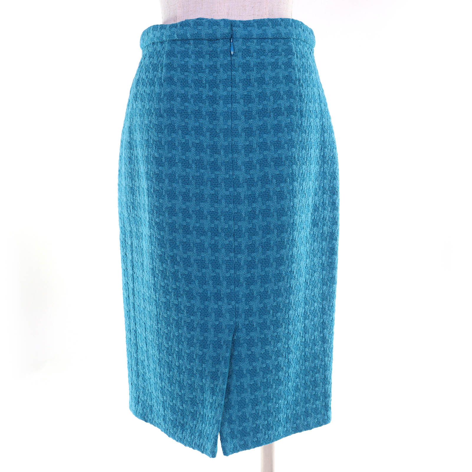 Chanel Chanel Chanel Tweed Wool Skirt Textile Skirts P62367V47860 DUTY FREE for USA Size ONE SIZE - 3 Thumbnail